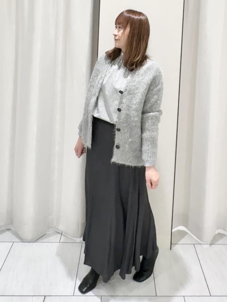 ʏᴜᴋɪᴋᴏさんの「UNTITLED｜【ゆったり】アルパカ混シャギー カーディガン」を使ったコーディネート