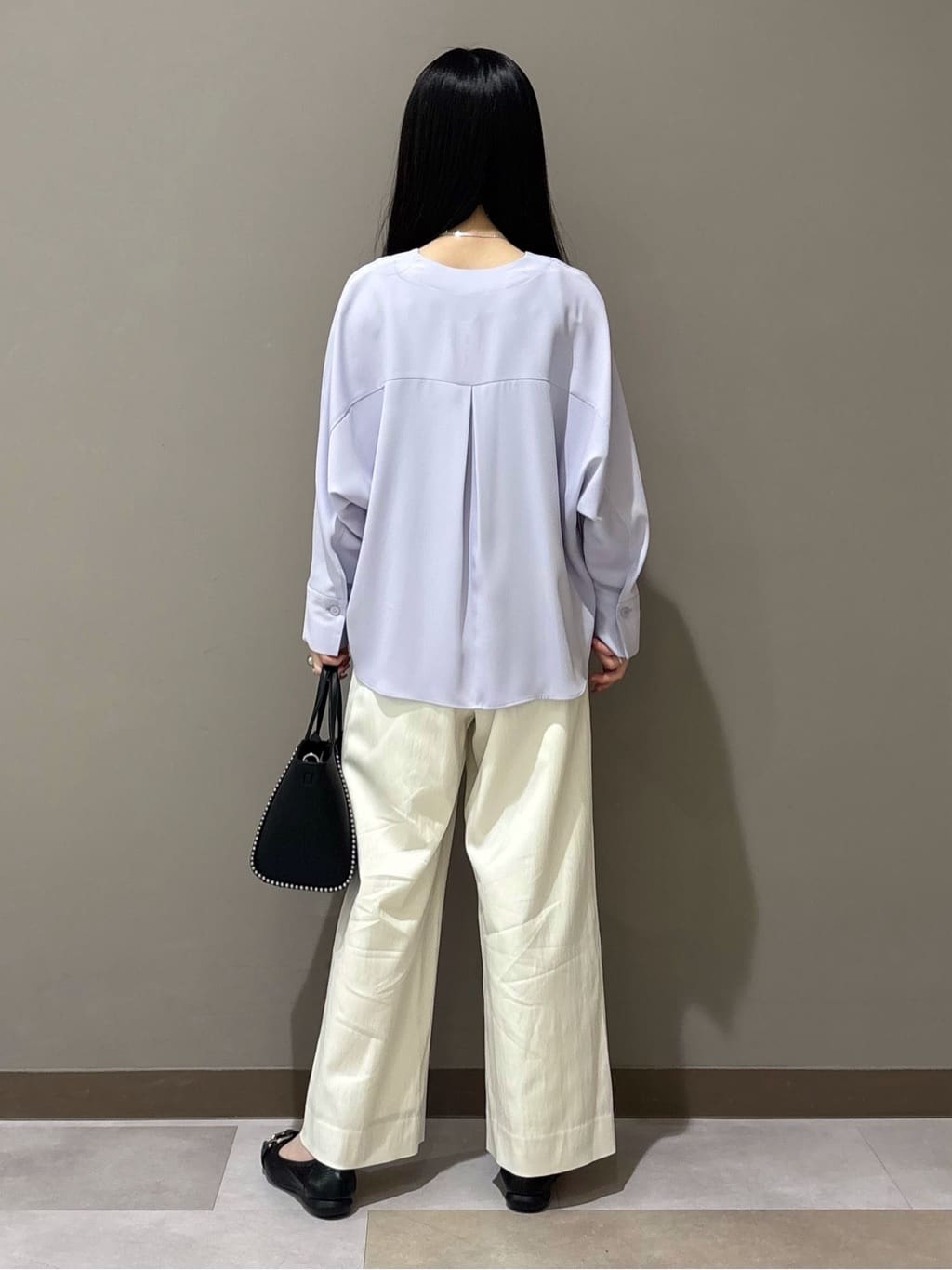 KEIKOさんの「INDIVI｜【撥水／UVケア／2WAY】超軽量ライナー付ライトトレンチコート」を使ったコーディネート