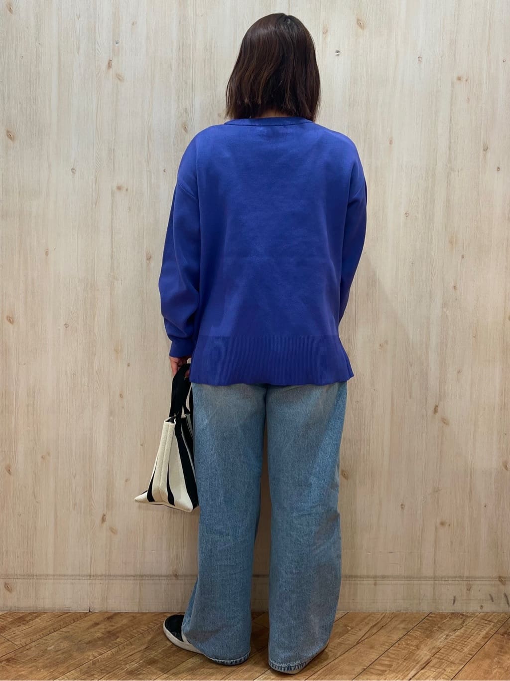 まーちゃんさんの「SHOO･LA･RUE｜【高レビュー/洗濯機可/S-LL】さらに軽くなった スポンディッシュ裾フェイクトップス」を使ったコーディネート