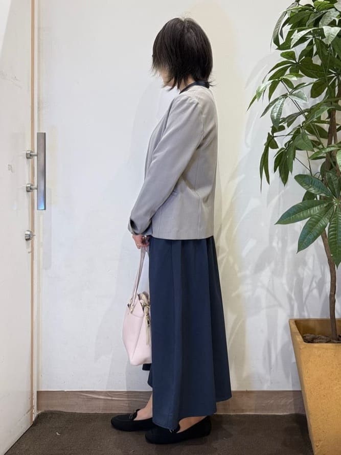 misakiさんの「SHOO･LA･RUE｜【洗濯機可/UV/SS-3L】すっきり好印象 ノーカラージャケット」を使ったコーディネート