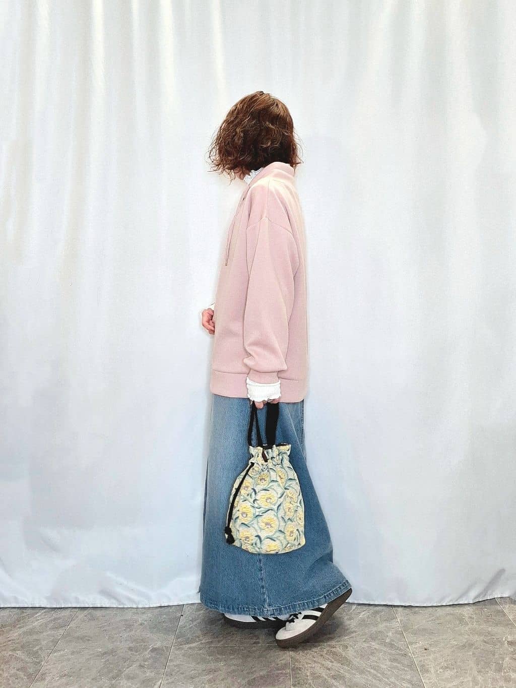 ぬーさんの「SHOO･LA･RUE｜【SHOO・LA・RUE DENIM】シンプルだから使いやすい Aラインスカート」を使ったコーディネート
