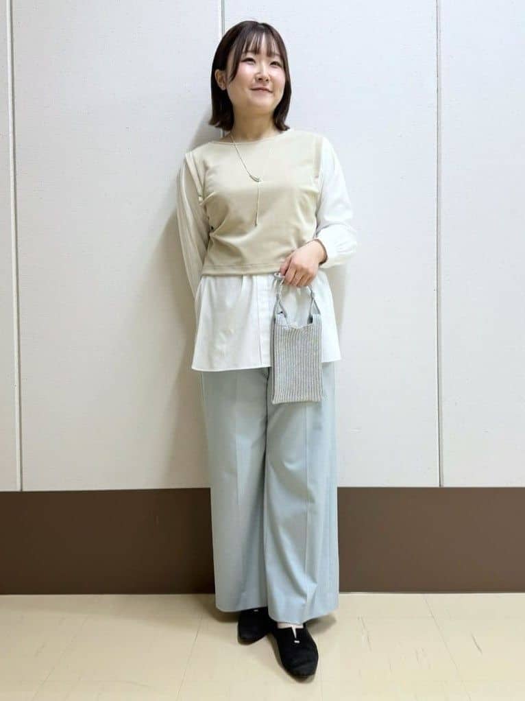 Rikoさんの「INDIVI｜【新作褒められパンツ】快温ワイドパンツ」を使ったコーディネート