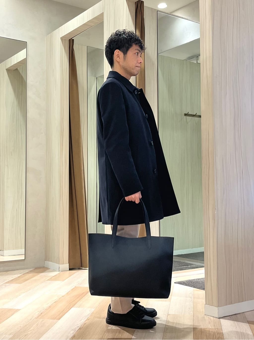 URAさんの「TAKEO KIKUCHI｜【ダウンライナー付き】メランジ ステンカラー コート」を使ったコーディネート