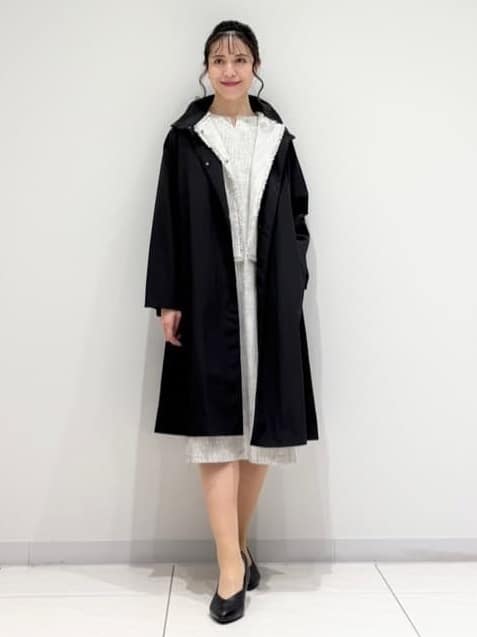 kayoさんの「INDIVI｜【撥水／軽量】ミニマル スタンドカラーコート」を使ったコーディネート