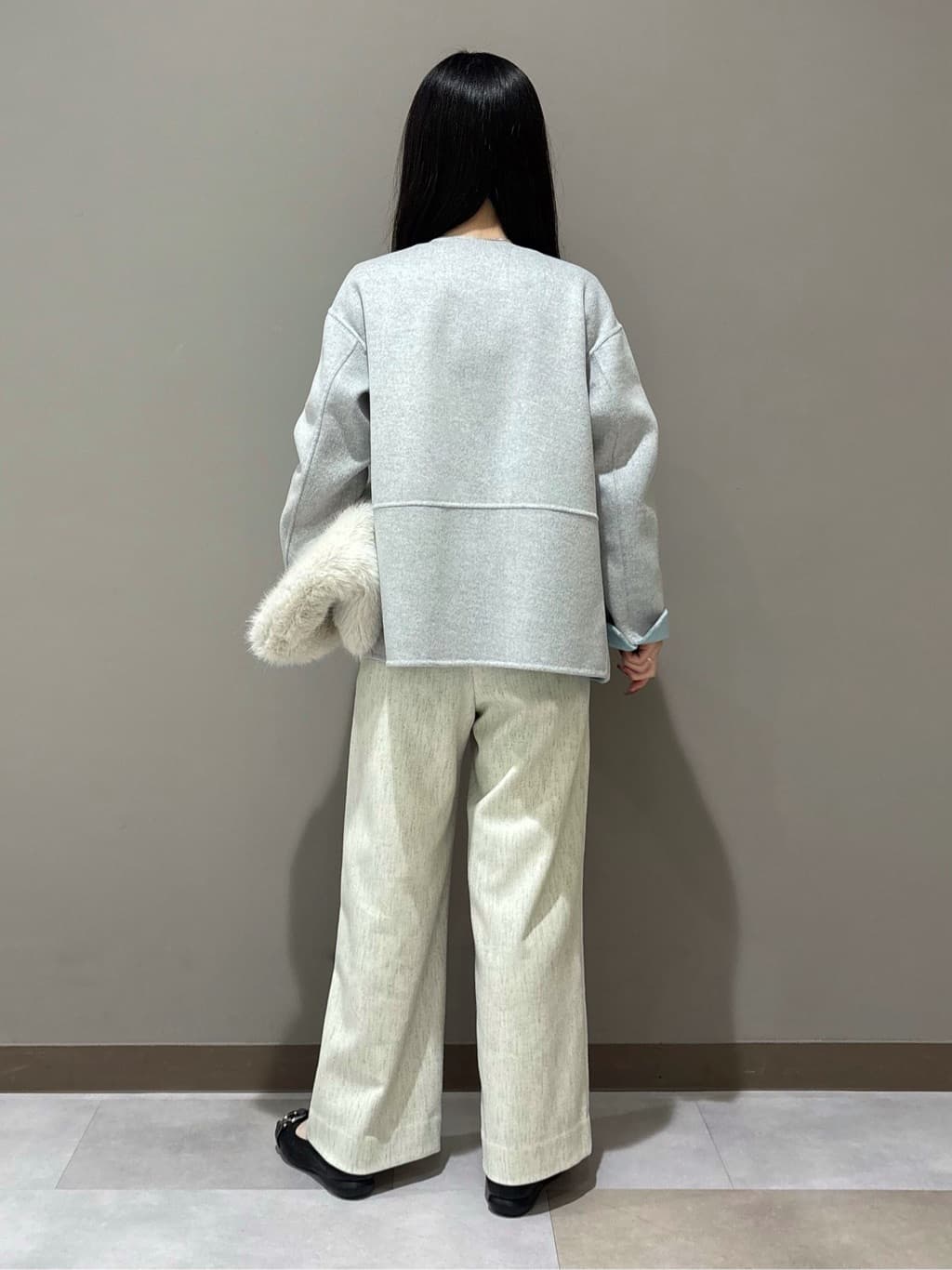 KEIKOさんの「INDIVI｜【配色デザイン／ショート丈】ウールリバー ノーカラーコート」を使ったコーディネート