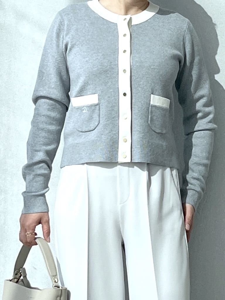 Soeさんの「DRESSTERIOR｜◆ウォッシャブル コットンカシミヤ コンビカーデ」を使ったコーディネート