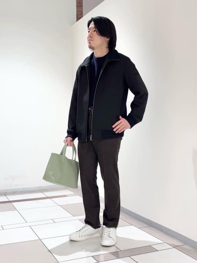 及川さんの「TAKEO KIKUCHI｜【JUST ONE LAYER】ダウンファブリック ジップアップ リブ ブルゾン」を使ったコーディネート