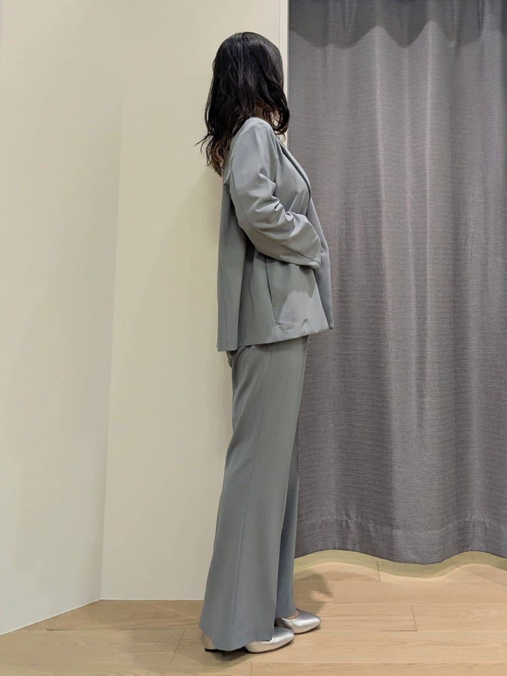 miiさんの「INDIVI｜Comfy SET UP｜ダブルブレストイージージャケット【セットアップ対応／通勤／カセット服／接触」を使ったコーディネート