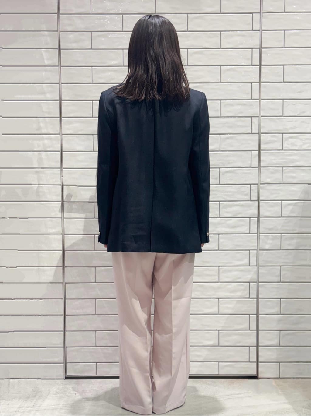 ranさんの「OPAQUE.CLIP｜金ボタンダブルブレストテーラードジャケット／セットアップ対応【洗える】」を使ったコーディネート