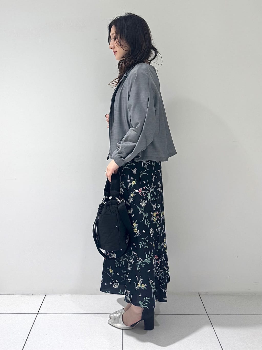 そんさんの「INDIVI｜【洗える／大人シアー】エアリー バルーンブルゾン」を使ったコーディネート