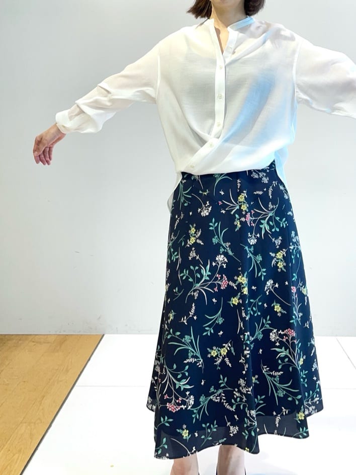 murayamaさんの「INDIVI｜【洗える／上品】きれいめ着流しカーディガンニット」を使ったコーディネート