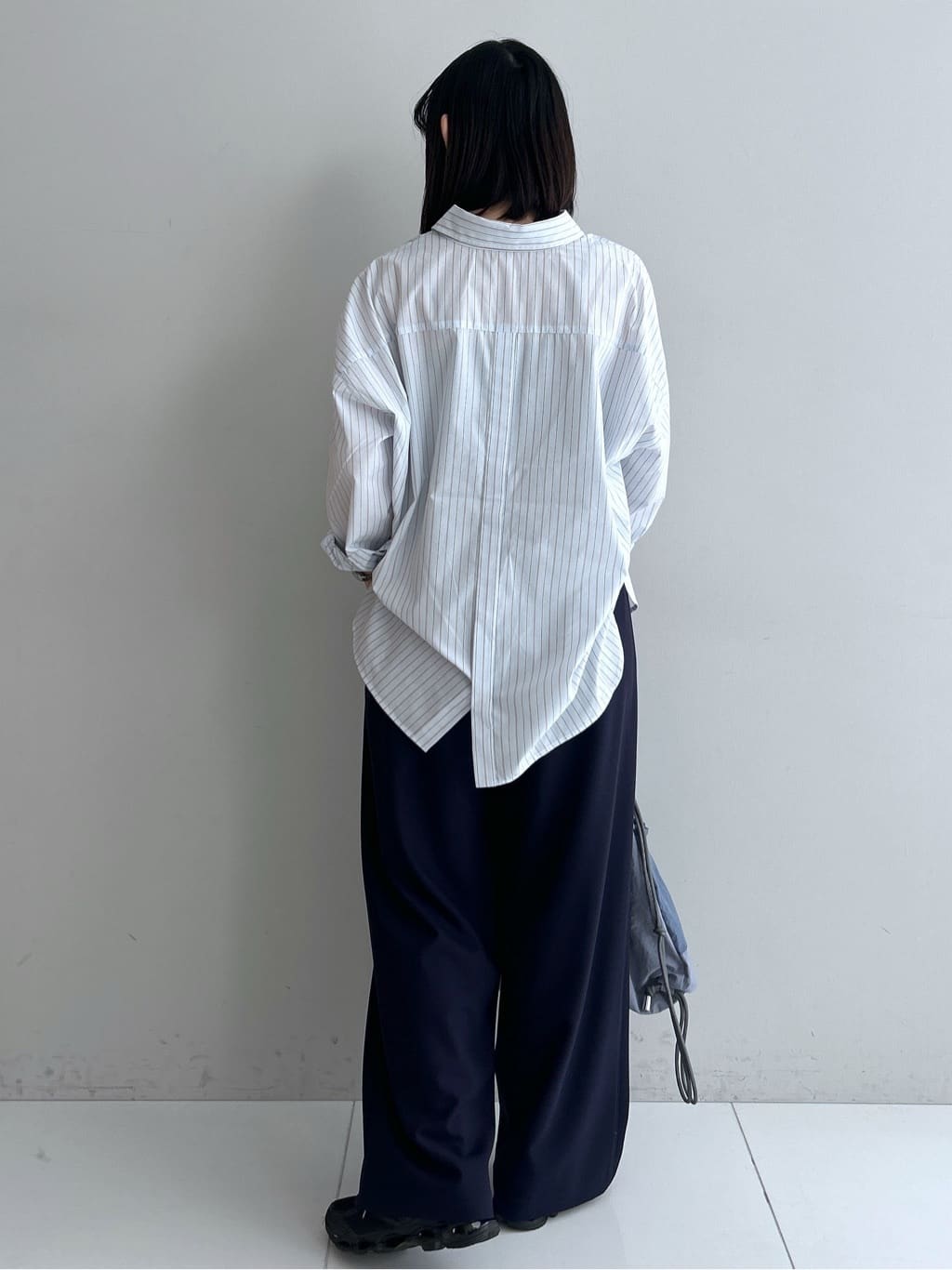 Hirokaさんの「Dessin｜【洗える】バックボタンオーバーシャツ」を使ったコーディネート