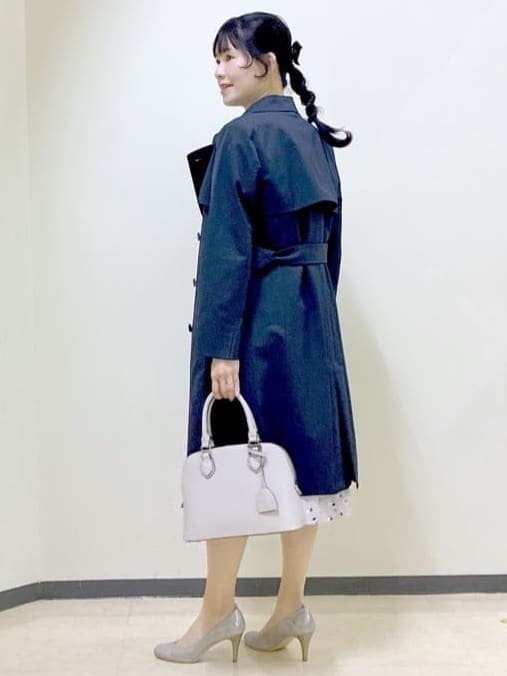  beni_gingerさんの「Reflect｜【セレモニー／通勤／おでかけに◎】フラワープリントボウタイワンピース」を使ったコーディネート