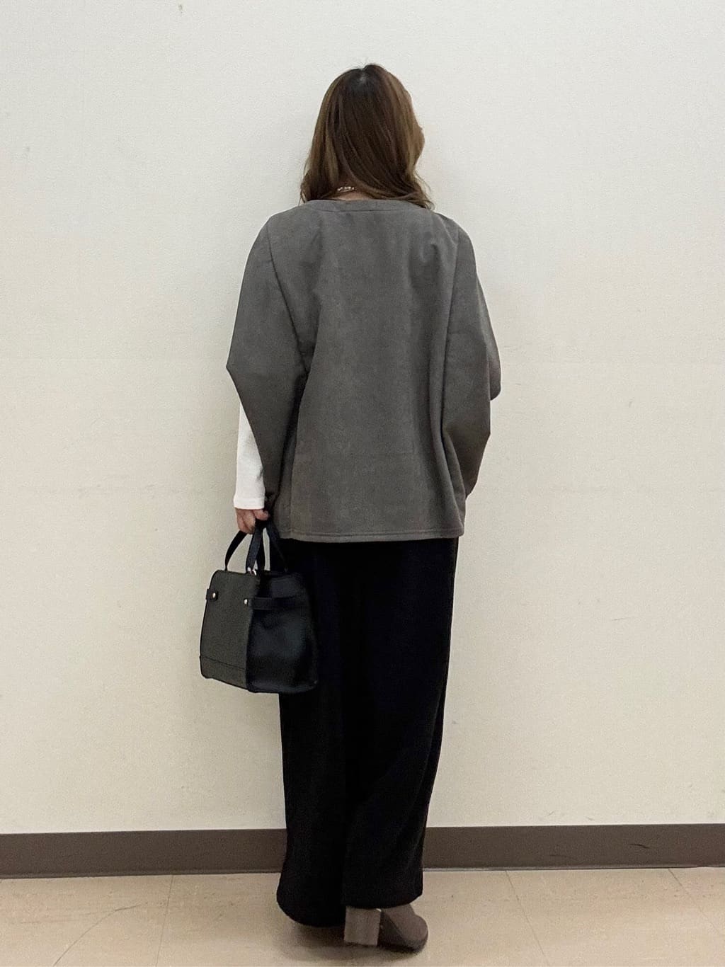 shioさんの「SHOO･LA･RUE｜【撥水/フード取り外し可】自然にくびれる あったかダイヤ柄キルトコート【CIRCRIC】」を使ったコーディネート