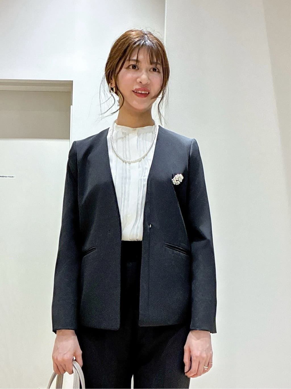 もんちゃんさんの「OPAQUE.CLIP｜《通勤対応》タックブラウス【洗濯機OK】」を使ったコーディネート