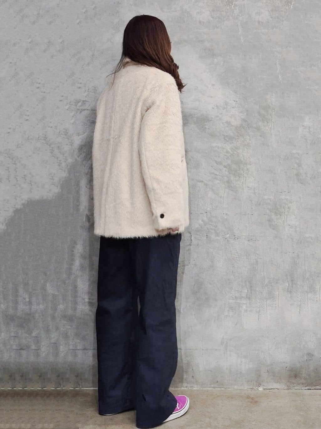 ひさえさんの「THE SHOP TK｜纏うだけで大人上品 シャギーチェスターハーフコート」を使ったコーディネート