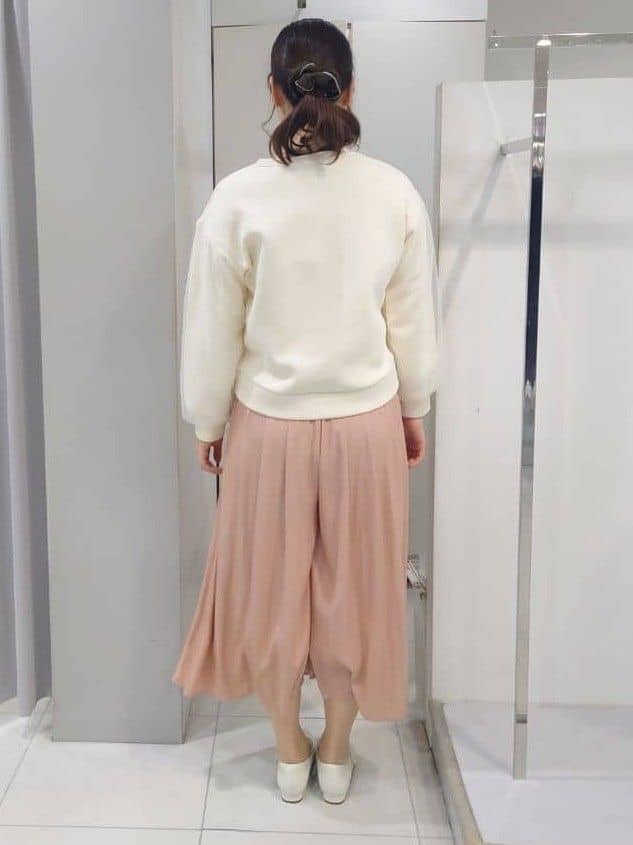 AZUSAさんの「Reflect｜チュールレイヤードスリーブプルオーバー」を使ったコーディネート