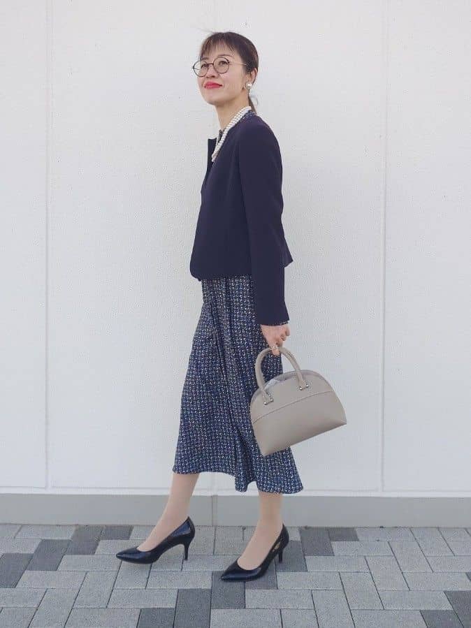 MUTSUKOさんの「UNTITLED｜【洗える/きれいめ】クラシカルツイードワンピース」を使ったコーディネート