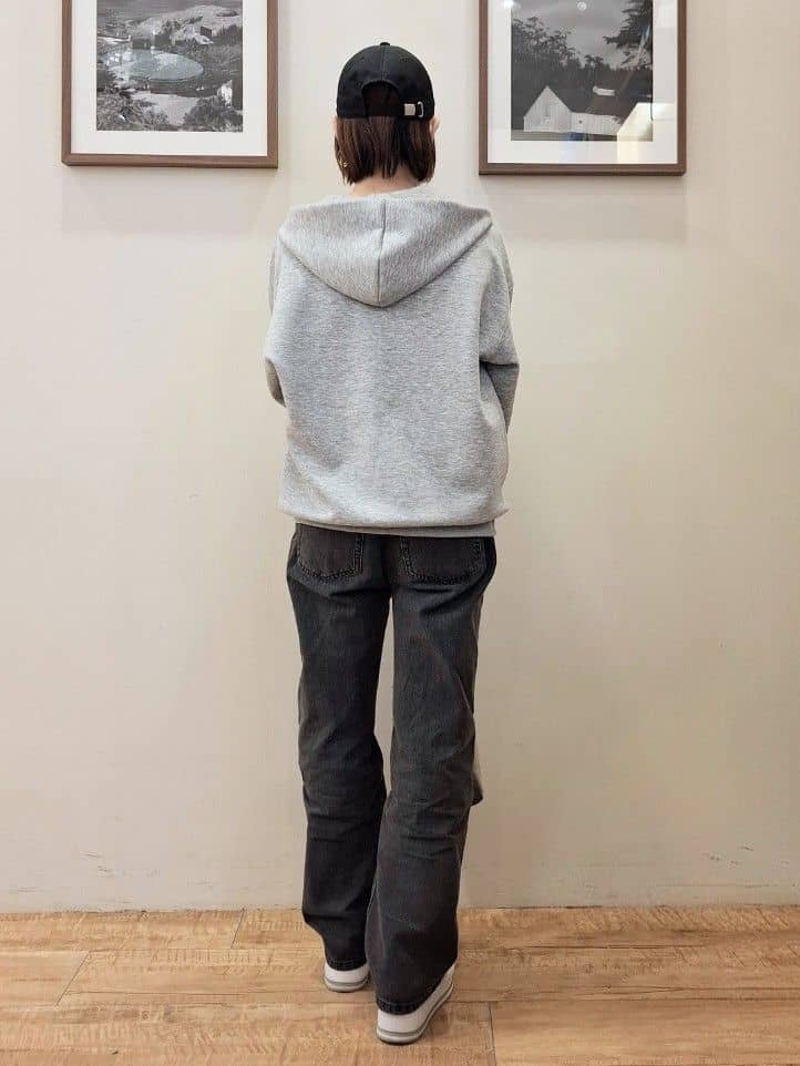 まあるさんの「SHOO･LA･RUE｜【SHOO・LA・RUE DENIM/SS-LL】程よい厚みの ストレートデニムパンツ（10.5オン」を使ったコーディネート