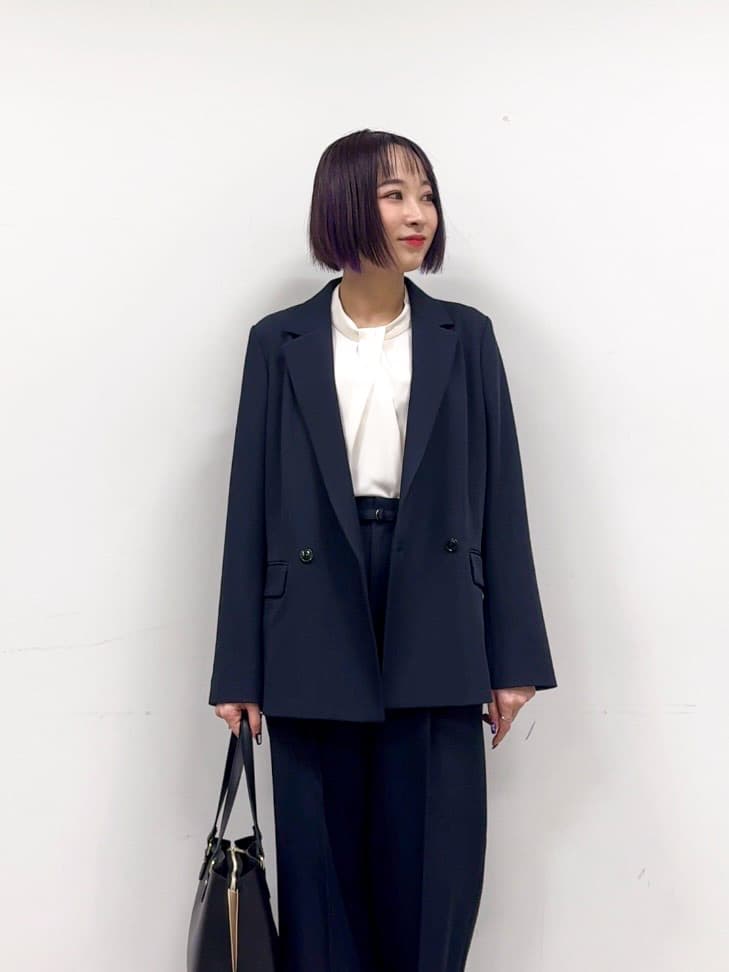𝐜𝐡𝐢𝐤𝐚さんの「SHOO･LA･RUE｜【洗濯機可/イージーケア/UV】オンオフ使える　ゆったりダブルジャケット」を使ったコーディネート