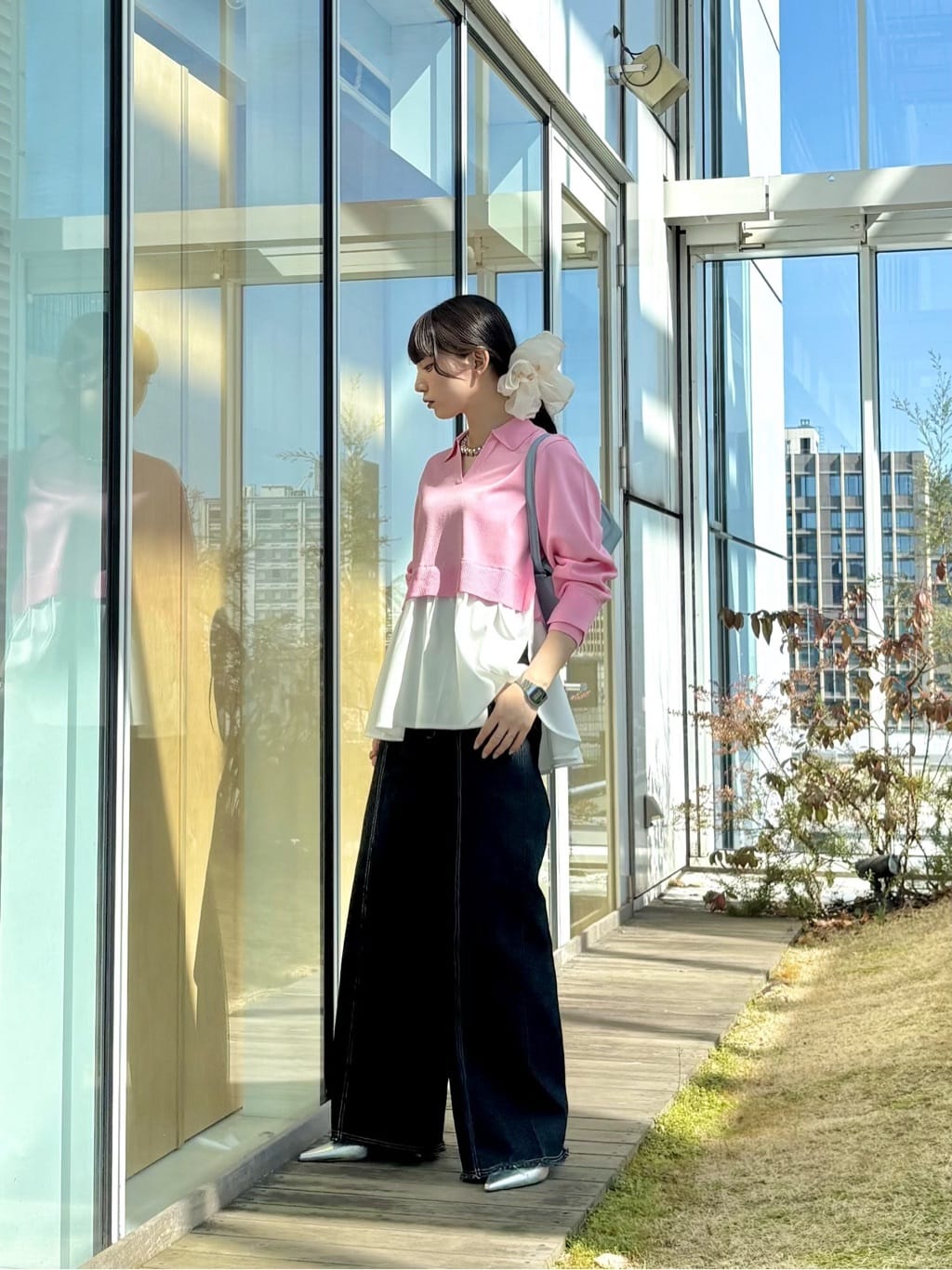 ibukiさんの「INDIVI｜ペプラムドッキングニット」を使ったコーディネート