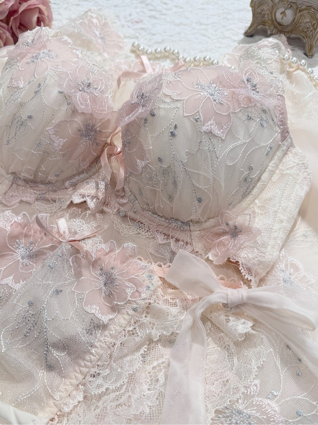 asaさんの「Risa Magli｜シュテファニ ブラジャー (B-C) ＜Side Shape（サイドシェイプ）＞」を使ったコーディネート