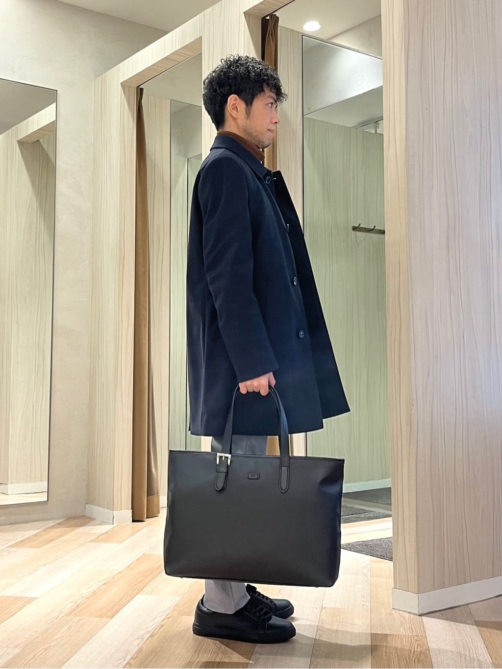 URAさんの「TAKEO KIKUCHI｜【ダウンライナー付き】メランジ ステンカラー コート」を使ったコーディネート