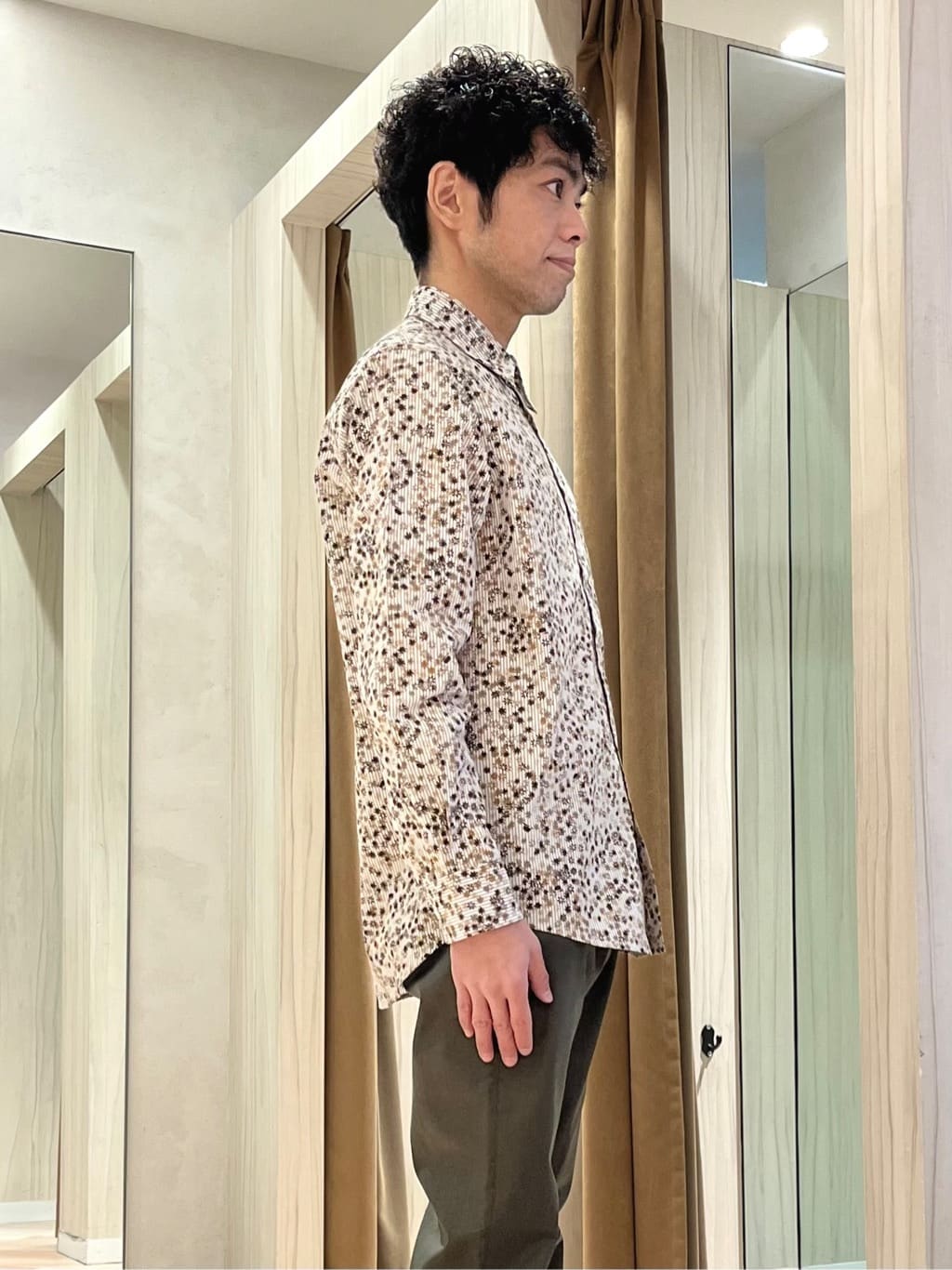 URAさんの「TAKEO KIKUCHI｜カシミヤブレンド ビーバー調チェスターコート」を使ったコーディネート