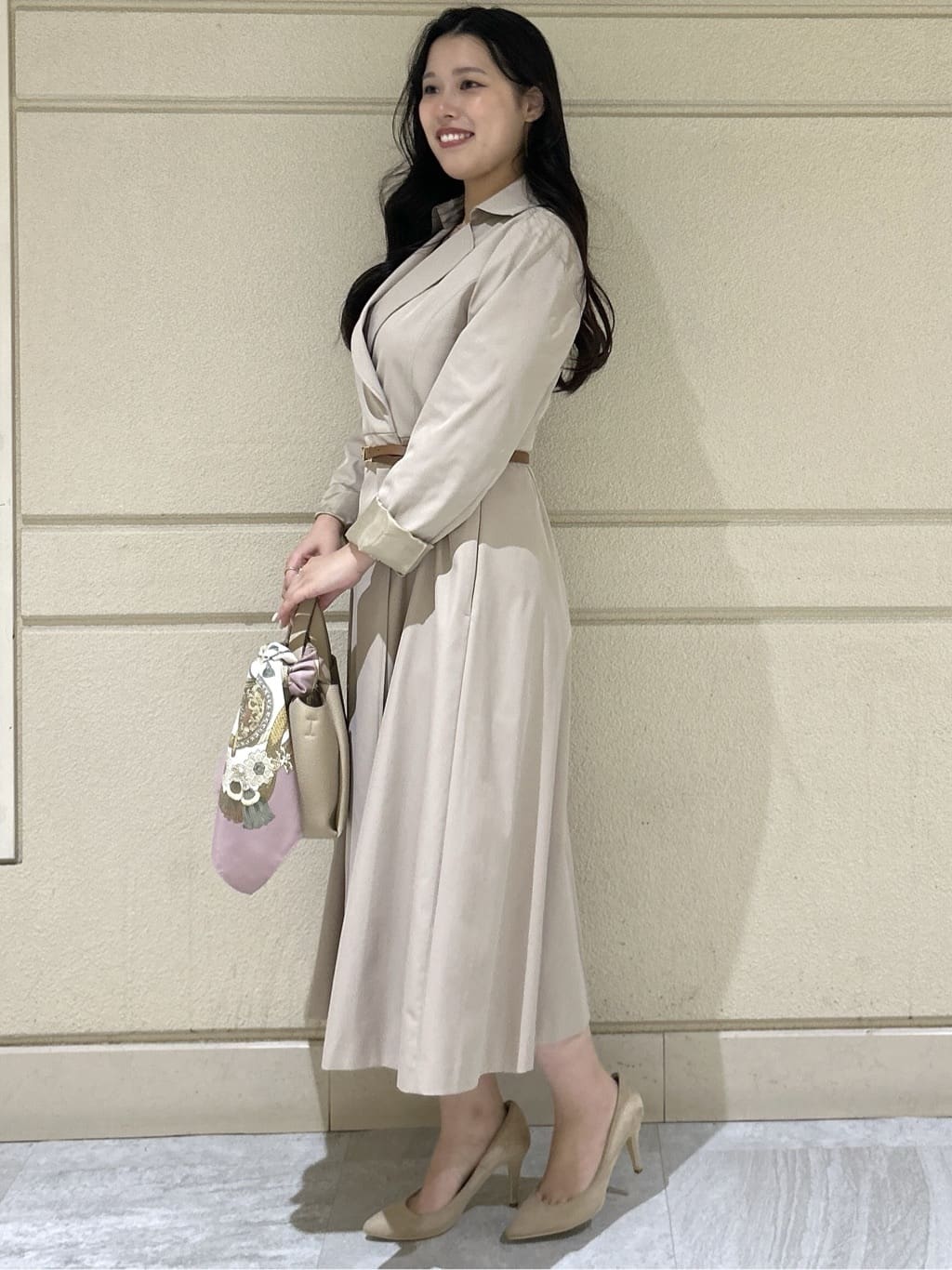 Momokaさんの「COUP DE CHANCE｜【きれいめ羽織り】Aラインドレスコート」を使ったコーディネート