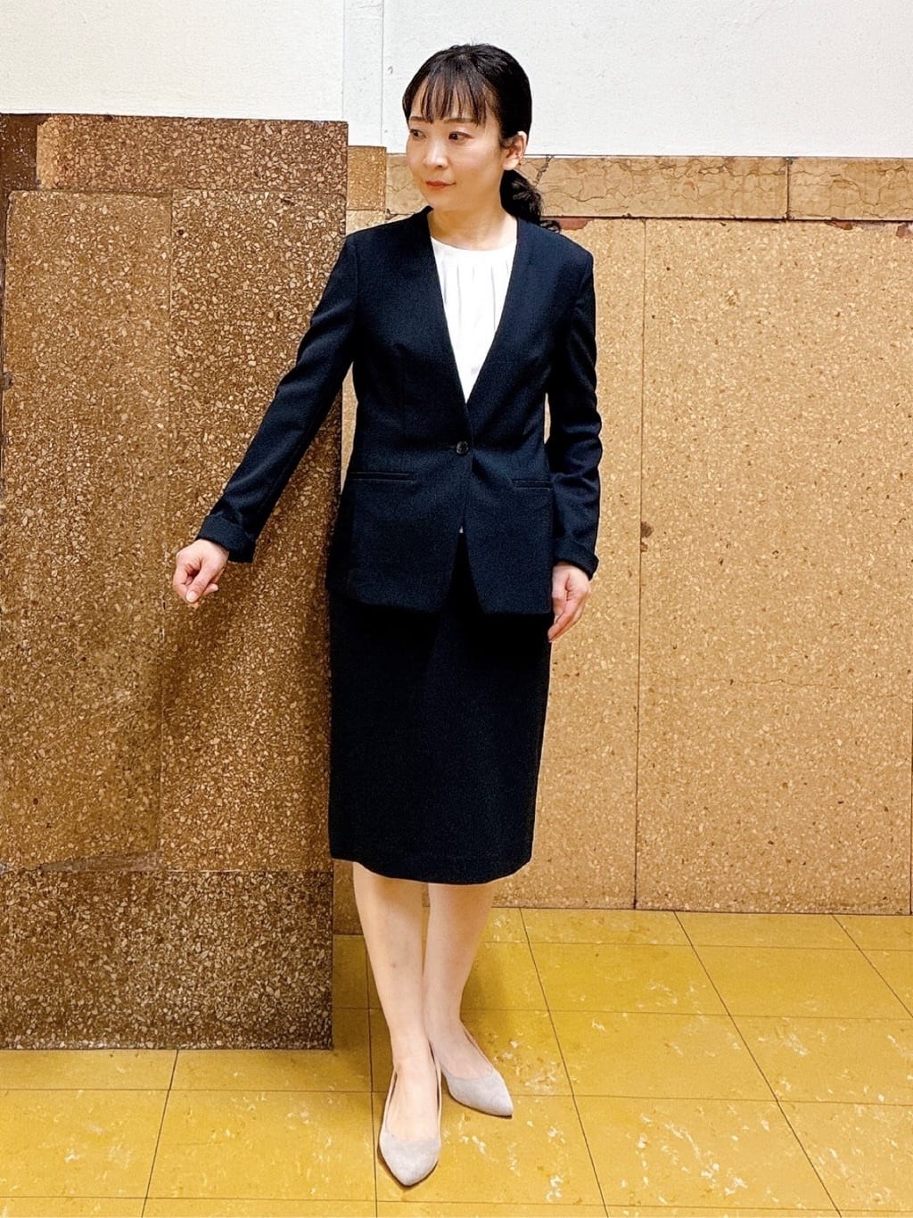 hattoriさんの「INDIVI｜【洗える／透けにくい】ダイヤ柄プリントブラウス」を使ったコーディネート