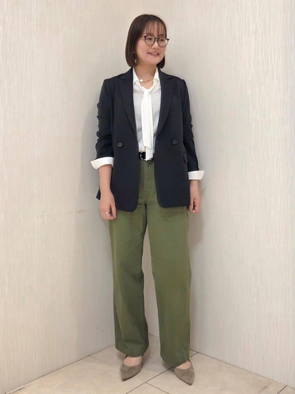naokoさんの「UNTITLED｜◆【洗える/接触冷感】リラックスボウタイブラウス」を使ったコーディネート