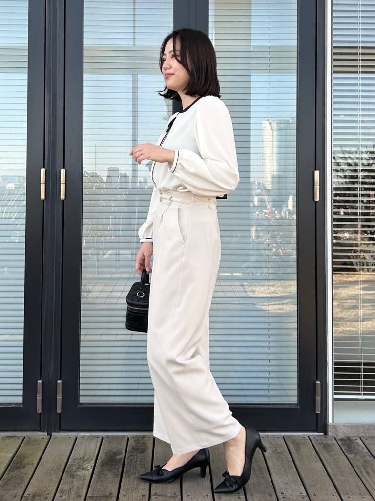 shinoさんの「Couture brooch｜【撥水・ハレの日・通勤】ロングトレンチコート」を使ったコーディネート