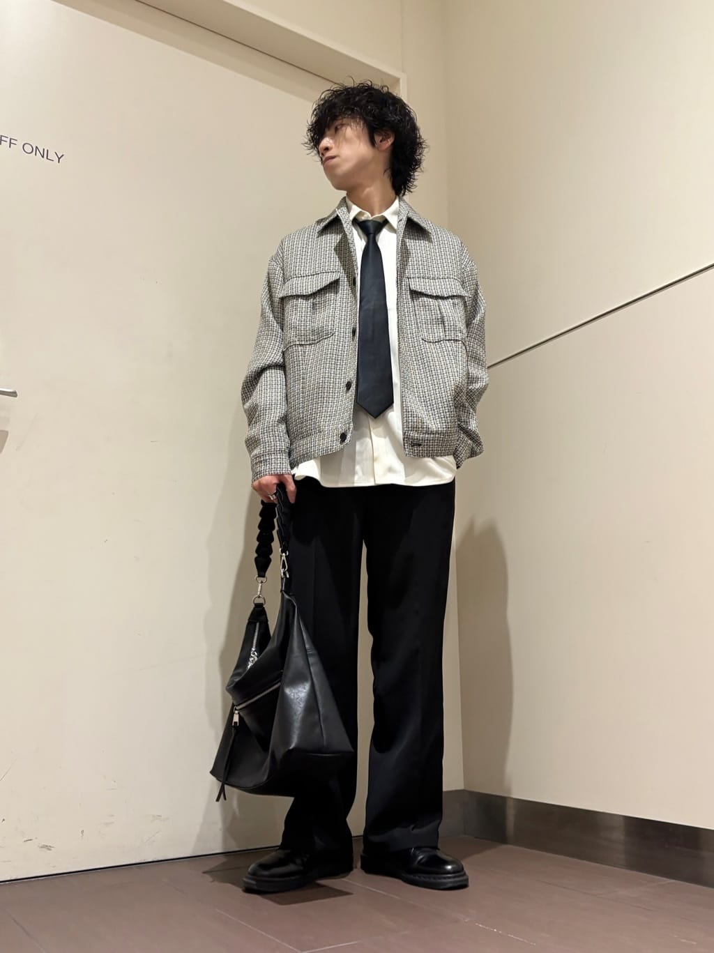 ナノシーさんの「tk.TAKEO KIKUCHI｜オフィサージャケット」を使ったコーディネート