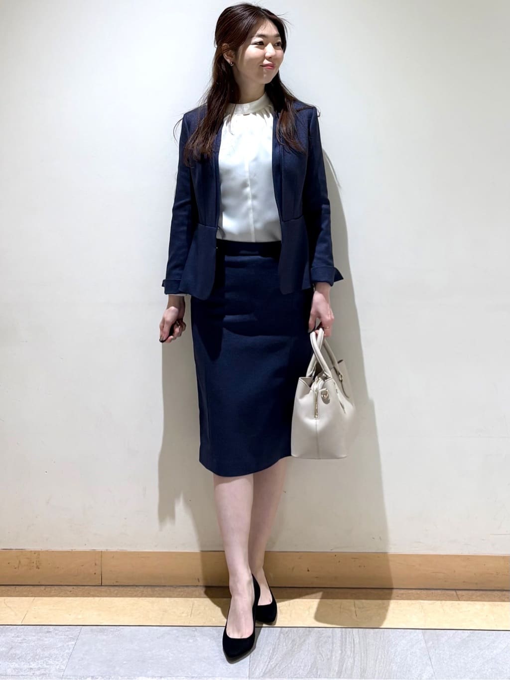sakiさんの「COUP DE CHANCE｜【手洗い可／日本製】カラーレスジャケット」を使ったコーディネート