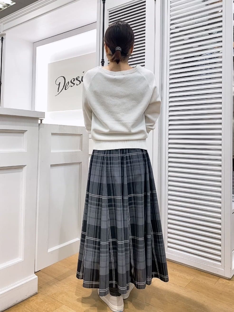 Hamaさんの「Dessin｜【洗える】コットンVネックニット」を使ったコーディネート