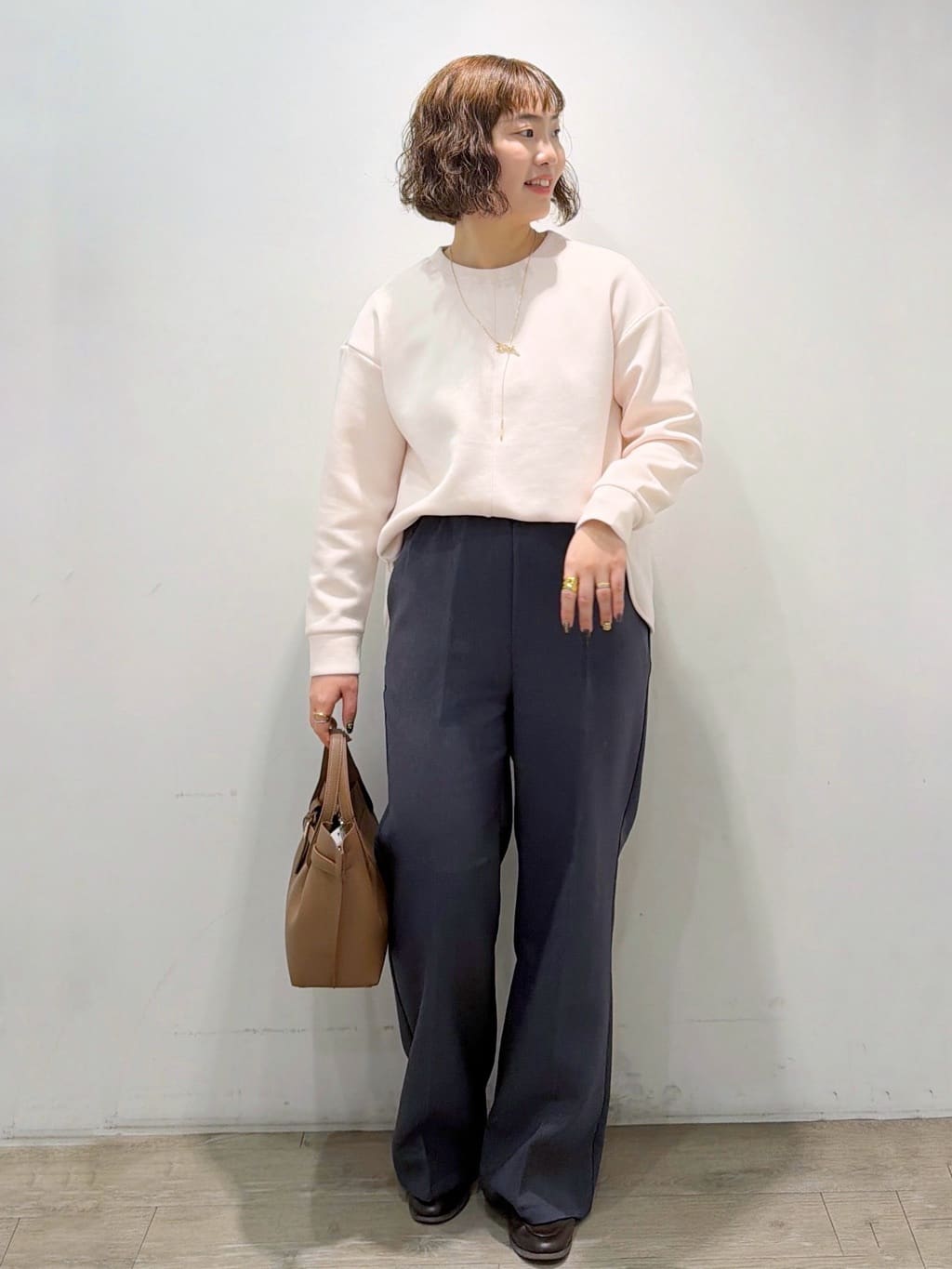 sumicaさんの「OPAQUE.CLIP｜《通勤対応》ツイードジレ【洗える】」を使ったコーディネート
