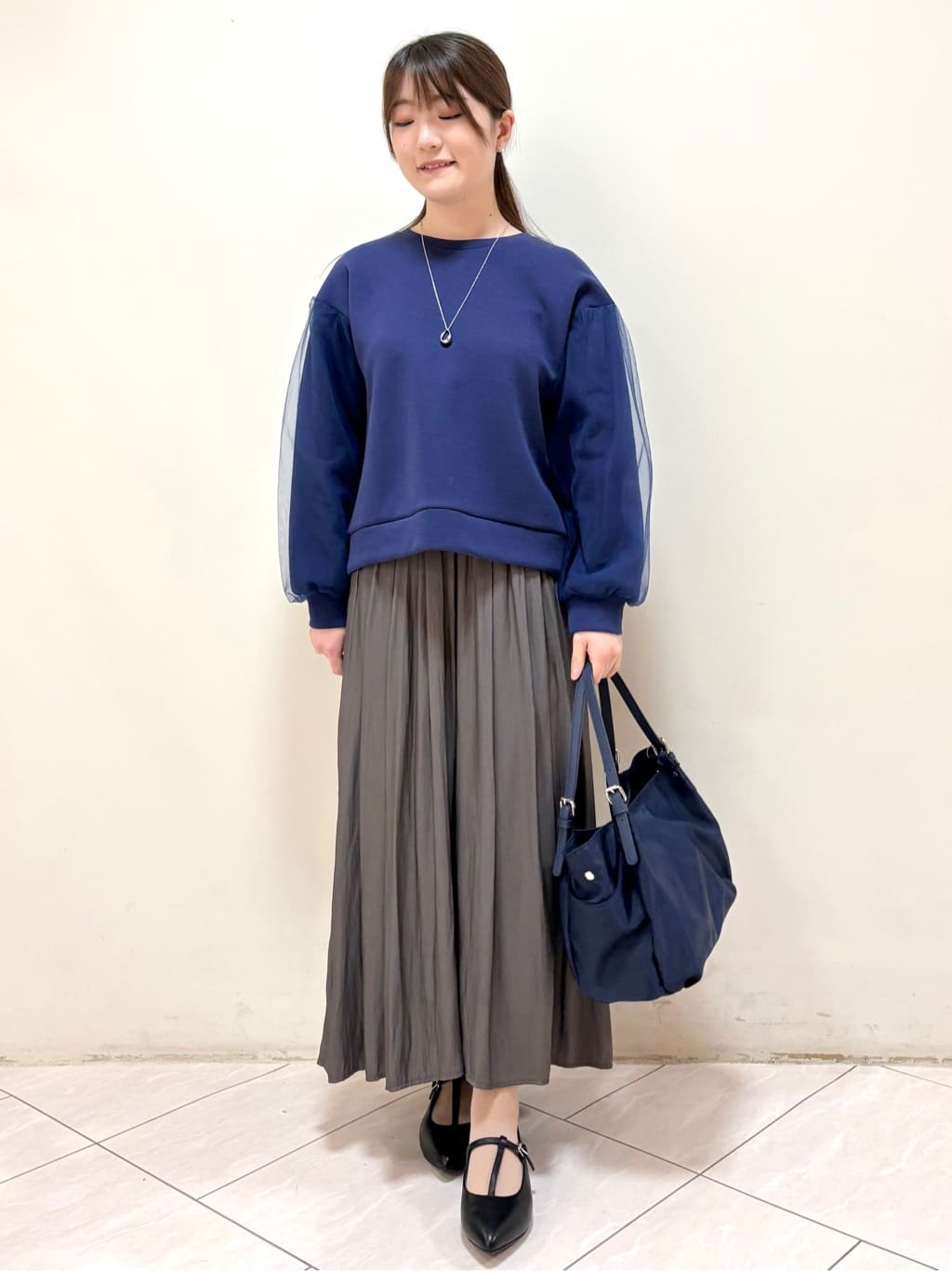 mikiさんの「Reflect｜チュールレイヤードスリーブプルオーバー」を使ったコーディネート