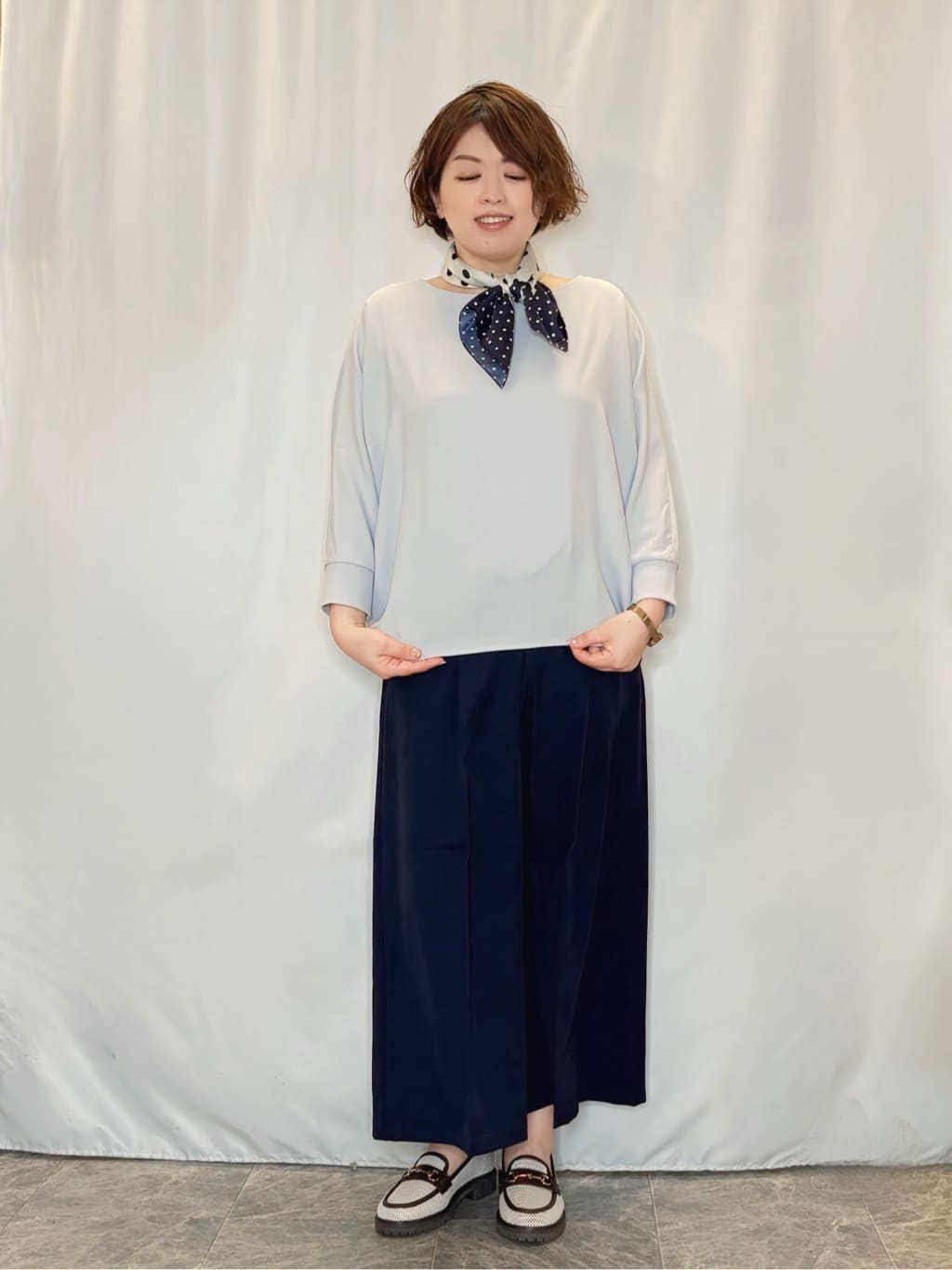 たみさんの「SHOO･LA･RUE｜【洗濯機可/S-LL】ハイウエストで美脚見え リボンクロップドワイドパンツ」を使ったコーディネート