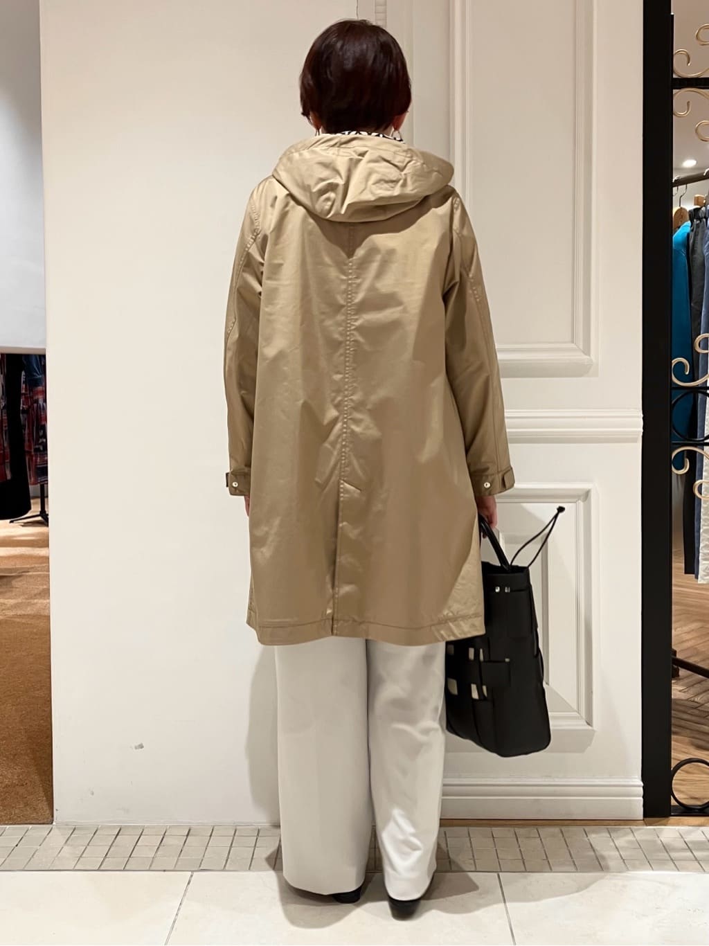 TAJIさんの「DRESSTERIOR｜【ウォッシャブル/撥水素材】撥水フーテッドツイルコート」を使ったコーディネート
