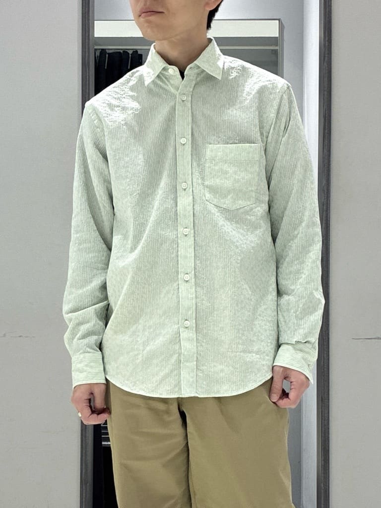 わいずみさんの「TAKEO KIKUCHI｜【JUST ONE LAYER】ダウンファブリック ジップアップ フード ブルゾン」を使ったコーディネート