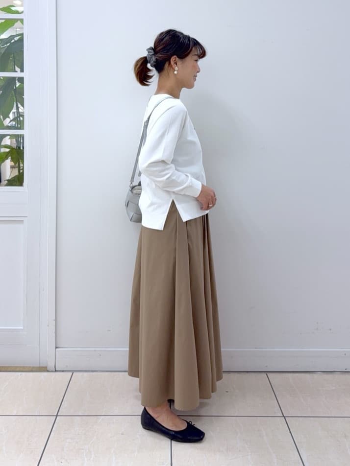 Osawaさんの「Dessin｜【花粉ガード/撥水加工/洗える】ステンカラースプリングコート」を使ったコーディネート