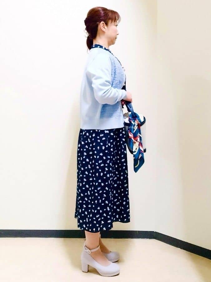 花さんの「Reflect｜【セレモニー／通勤／おでかけに◎】フラワープリントボウタイワンピース」を使ったコーディネート