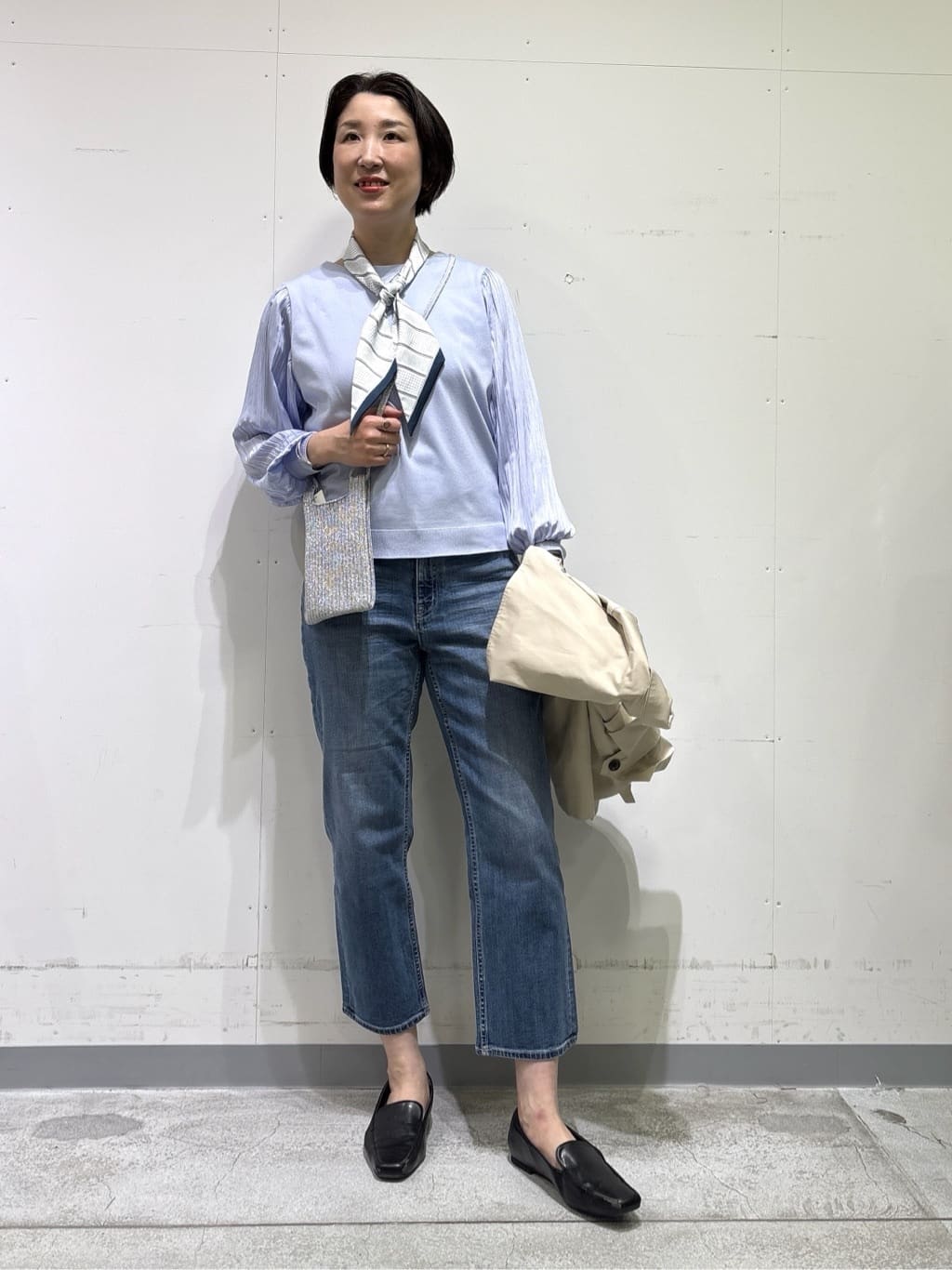 yuriさんの「INDIVI｜【洗える／華やか】袖プリーツニット」を使ったコーディネート