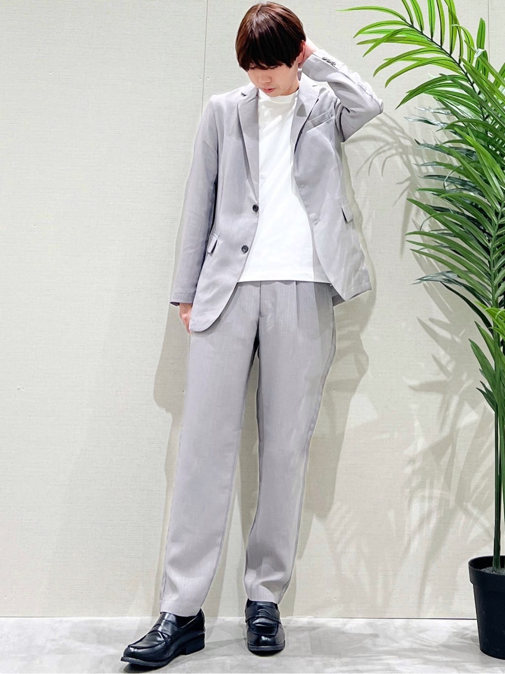 SHI-MAさんの「THE SHOP TK｜【LINO FINE】リネンライク テーラードジャケット 吸水速乾/イージーケア/UVカット/洗濯機」を使ったコーディネート