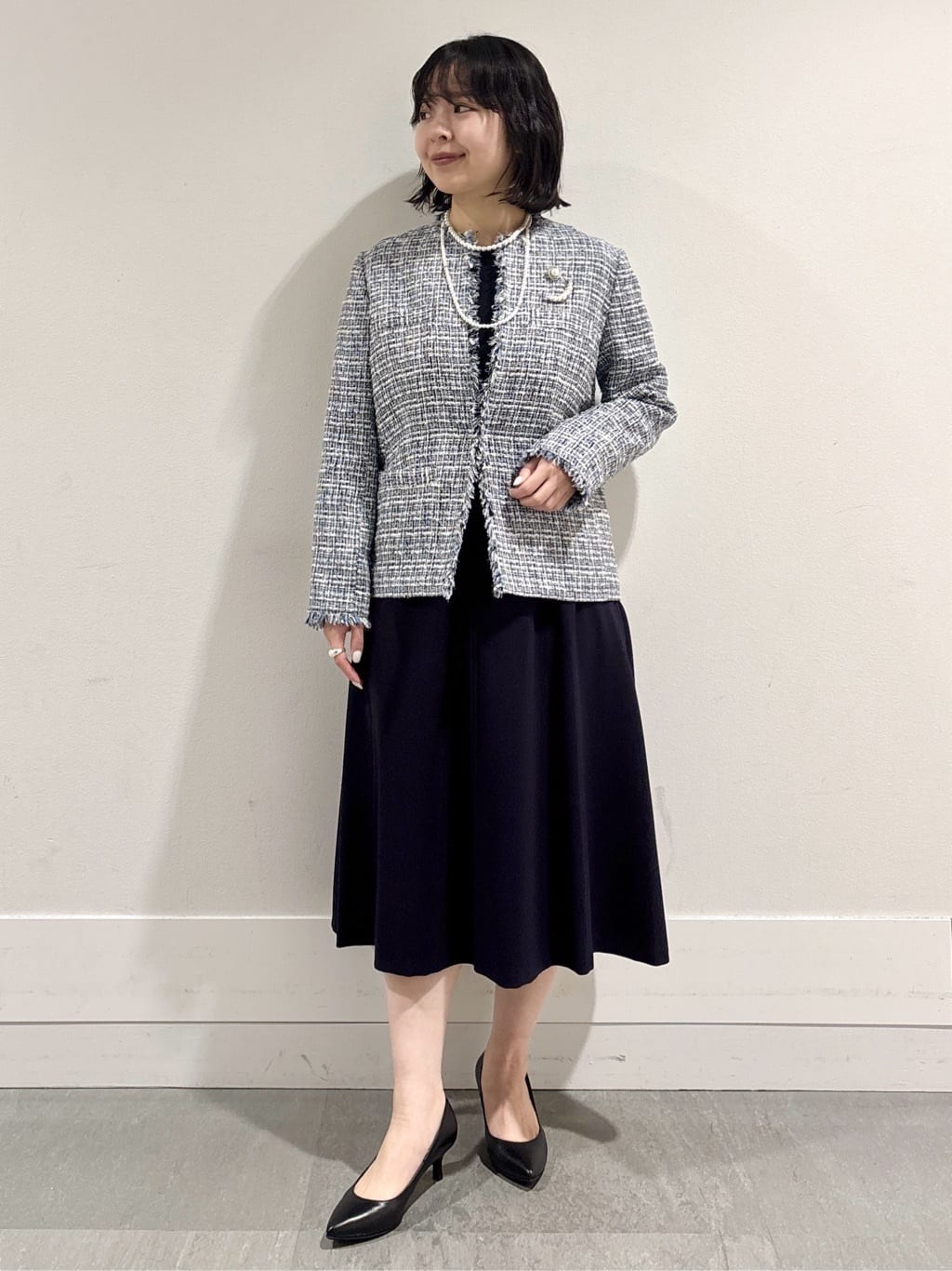 モエカさんの「UNTITLED｜【仕事着/スーツ】ファンシーツイード ジャケット」を使ったコーディネート