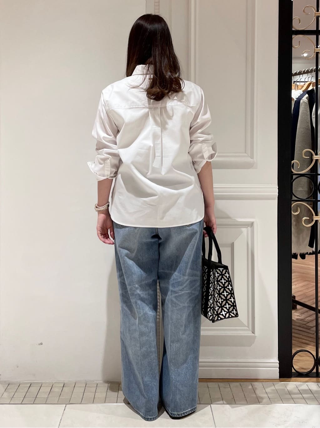 minowaさんの「DRESSTERIOR｜ヴィンテージ加工ワイドデニムパンツ」を使ったコーディネート
