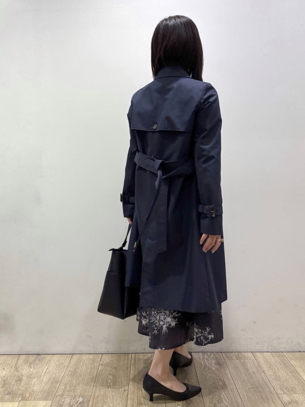mameさんの「index｜撥水トレンチコート【洗濯機OK／花粉対応】《XS～3L》」を使ったコーディネート