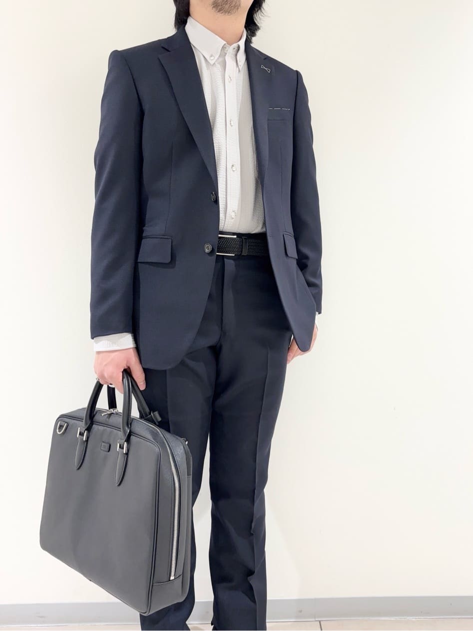 及川さんの「TAKEO KIKUCHI｜【Made in JAPAN】立菱（たてびし）スーツ」を使ったコーディネート