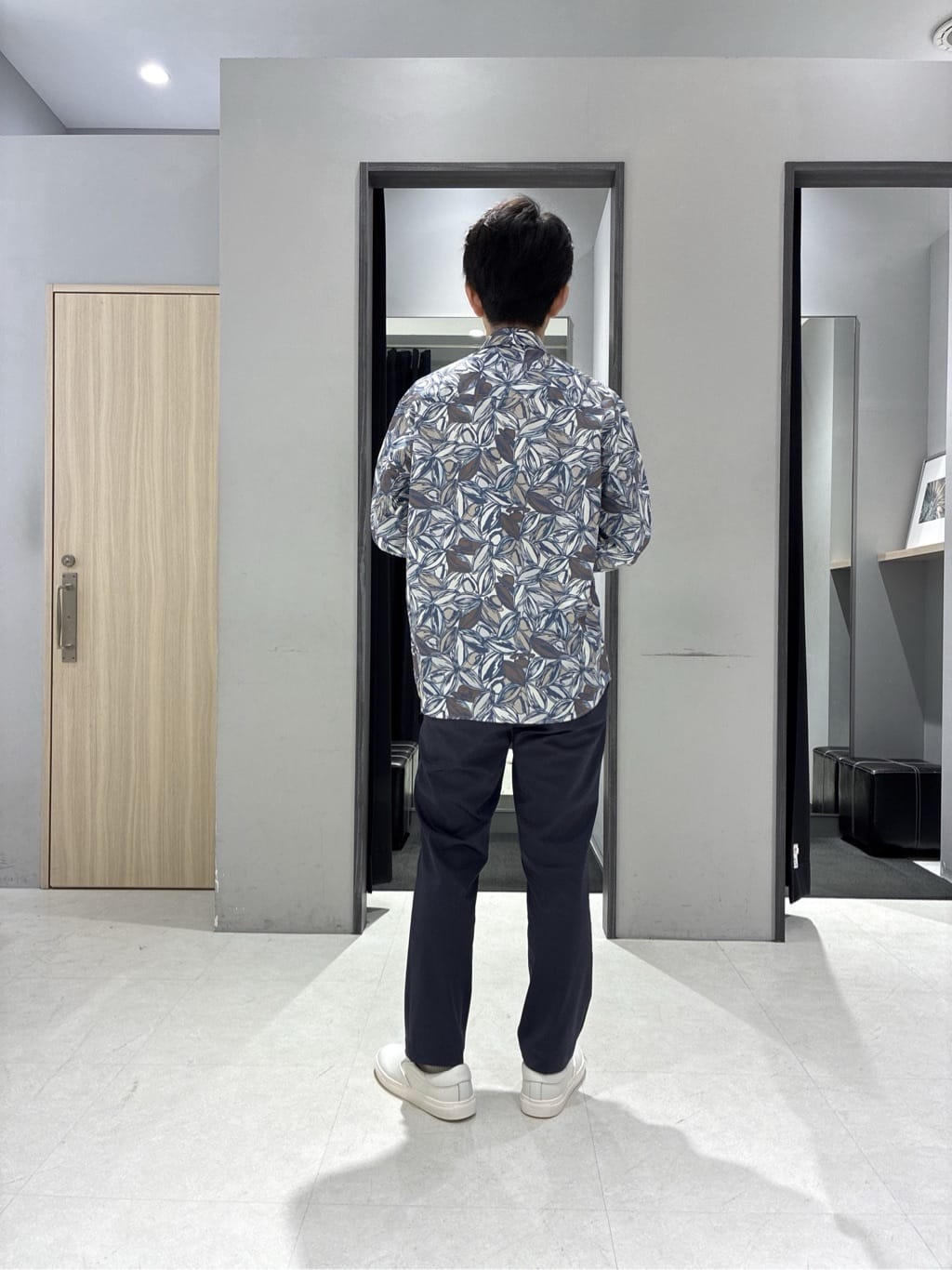 わいずみさんの「TAKEO KIKUCHI｜スライドパズル ジャカード ブルゾン」を使ったコーディネート
