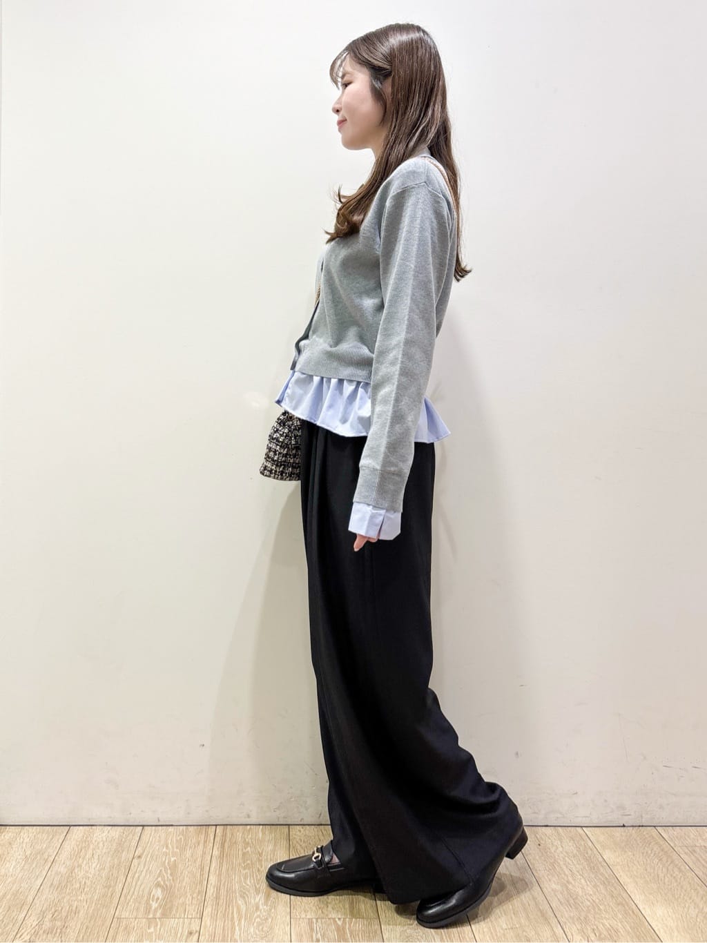 ayaさんの「index｜ポロ衿シャツドッキングニット【洗濯機OK】」を使ったコーディネート